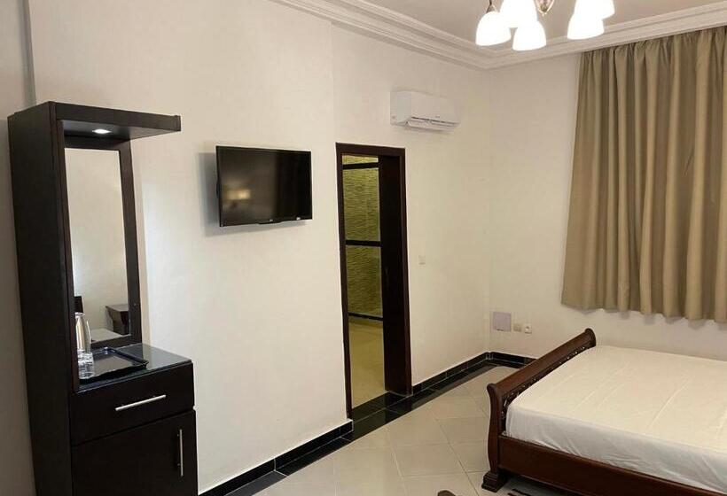 اتاق سوپریور, Les Arcades