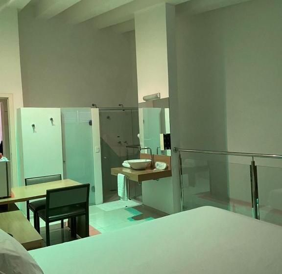 جناح سرير كينج, Motel Mediterrâneo