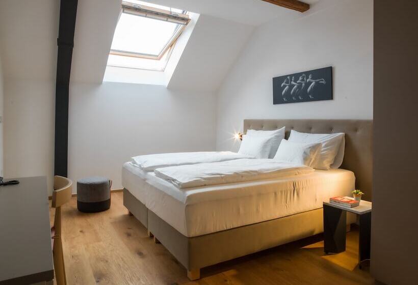 اتاق استاندارد, Belmur