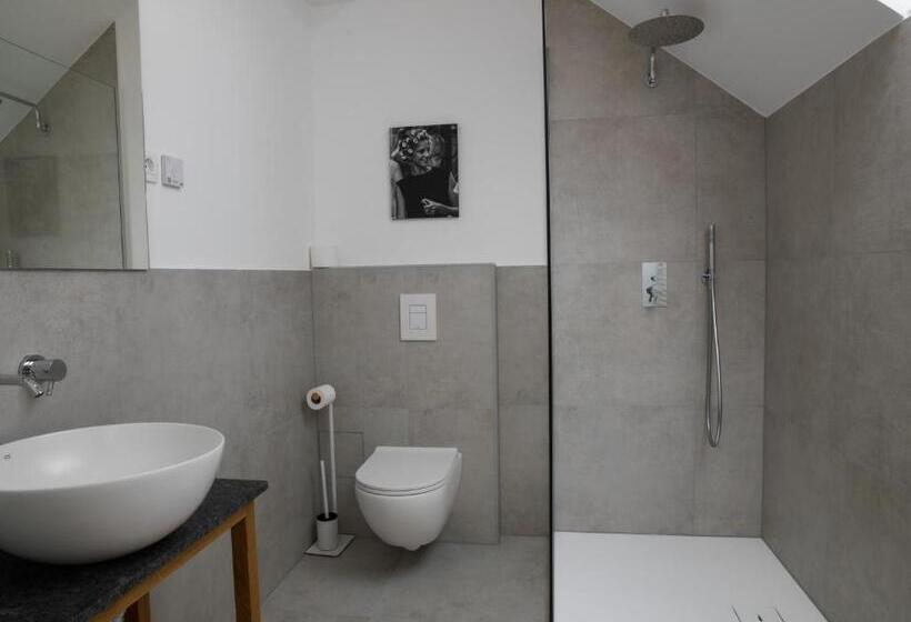 اتاق استاندارد, Belmur