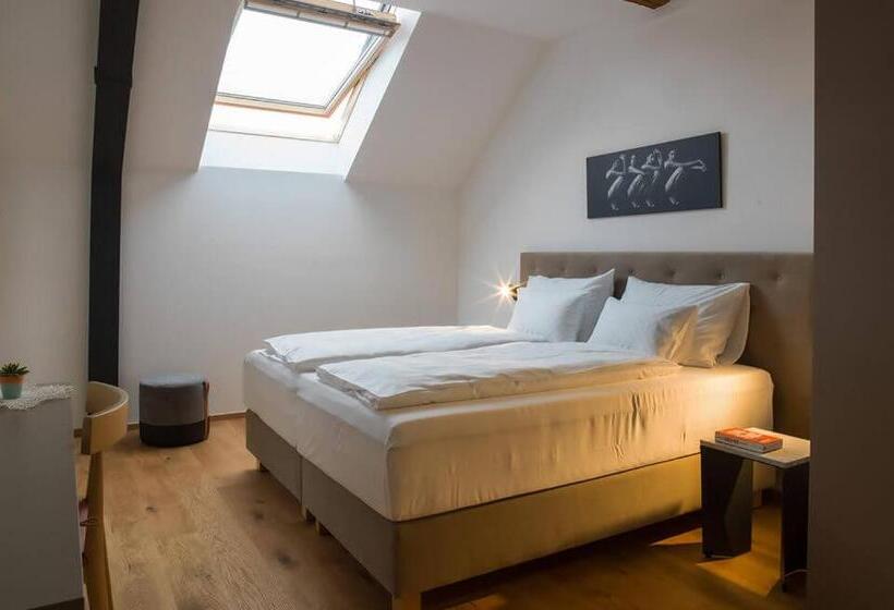 اتاق استاندارد, Belmur