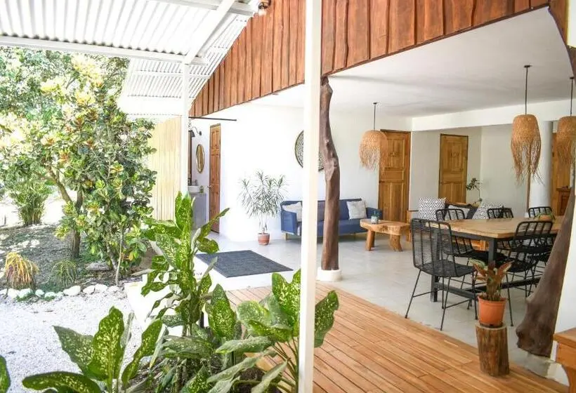 اتاق راحتی سه تخته, Cuatro Vientos Lodge & Apartments