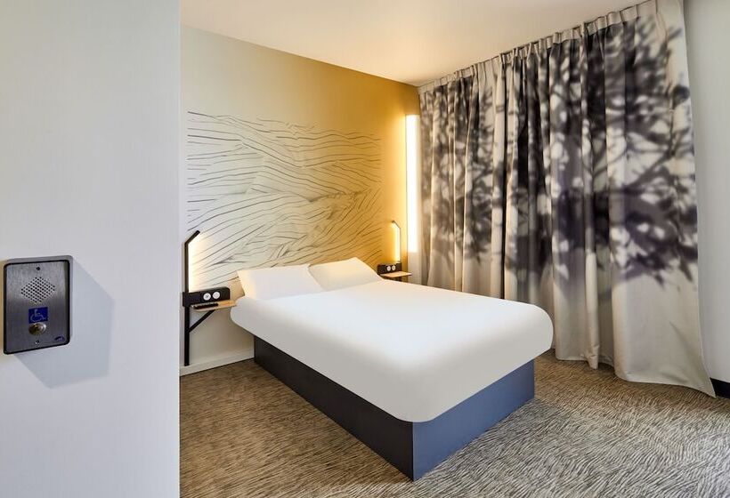 غرفة قياسية ثلاثية, B&b Hotel Argenteuil