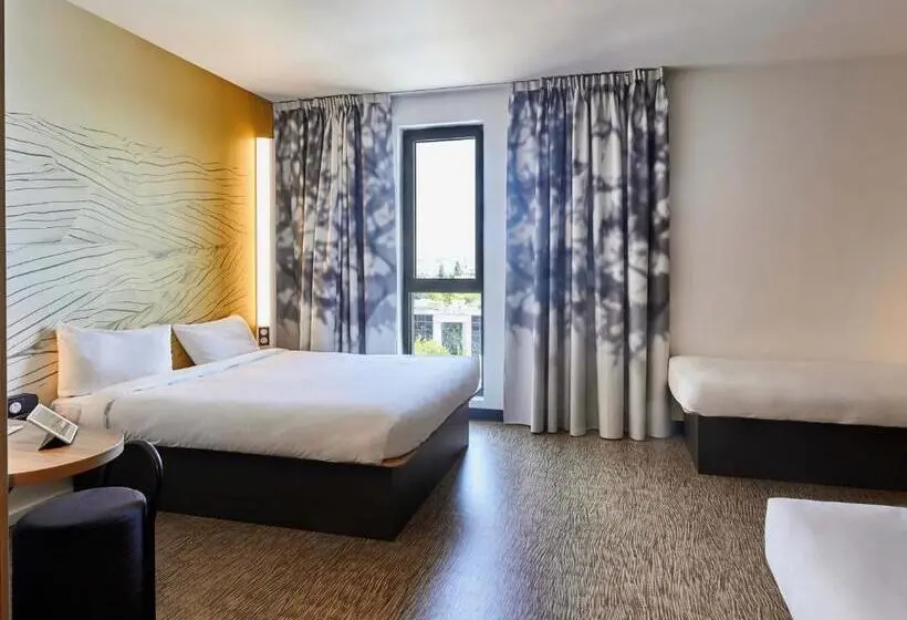 スタンダード４人部屋, B&b Hotel Argenteuil