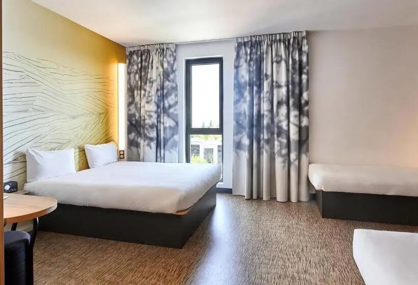 スタンダード４人部屋, B&b Hotel Argenteuil