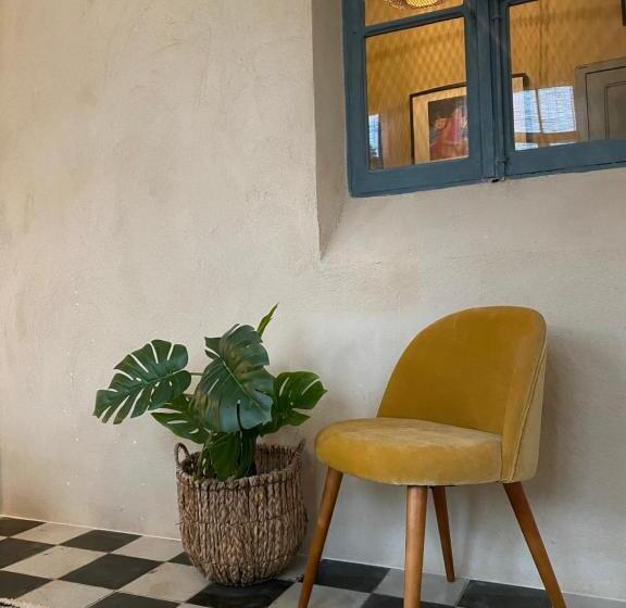 스탠다드 룸, Ecole Olargues   Chambres & Restaurant   Teritoria