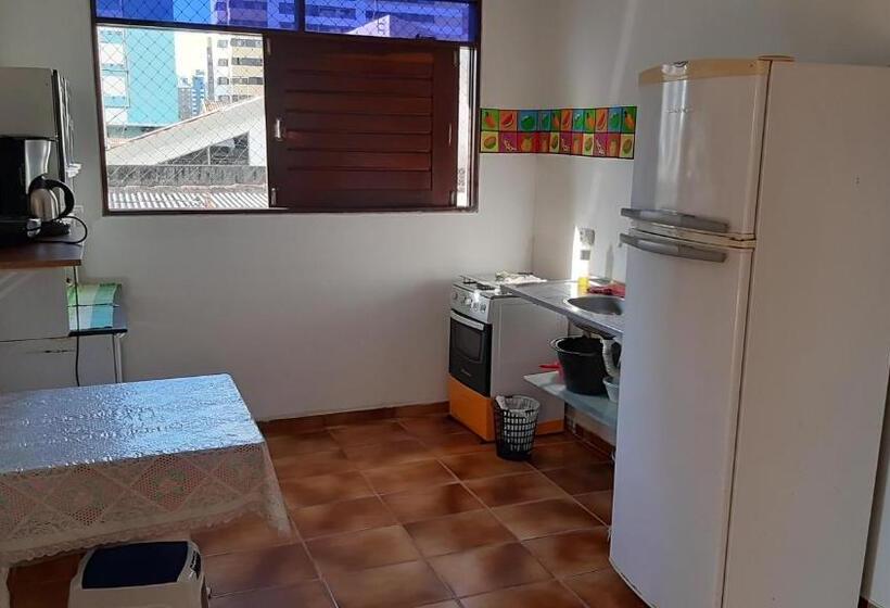 חדר משפחתי, Regiane Beach Pousada Hostel