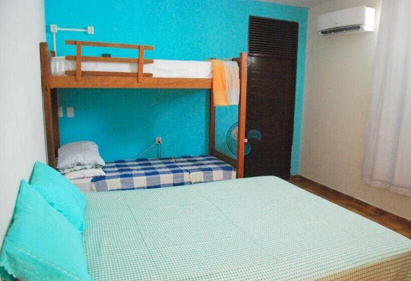 חדר קומפורט לשלושה, Regiane Beach Pousada Hostel