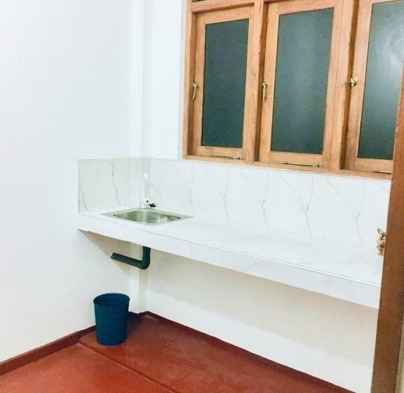 חדר סטנדרט, Vivid Lanka