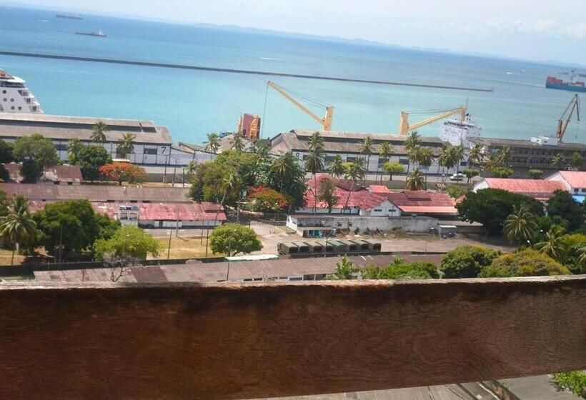 标准工作室, Estudio