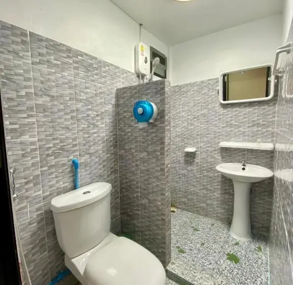 スタンダードバンガロー, Guesthouse 88 Phang Nga