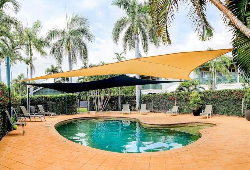 ویلای لوکس 1 خوابه, Cable Beachside Villas