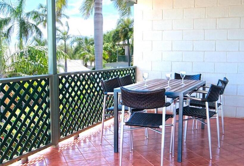 ویلا دلوکس 3 خوابه, Cable Beachside Villas