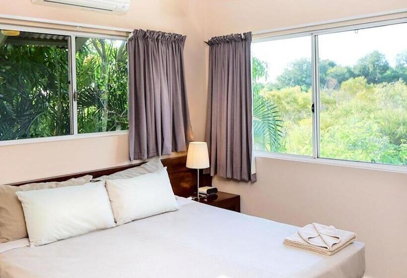 ویلا دلوکس 3 خوابه, Cable Beachside Villas