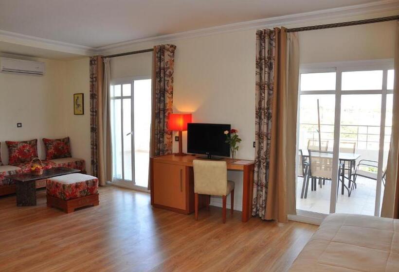 سوییت, Across Hotels & Spa