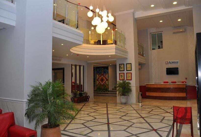 اتاق استاندارد سه نفره, Across Hotels & Spa