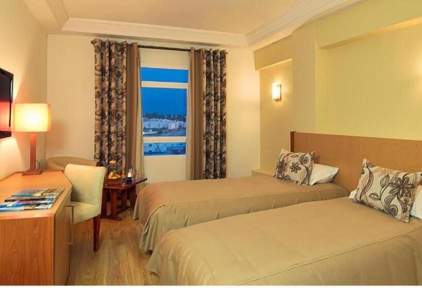 اتاق استاندارد سه نفره, Across Hotels & Spa