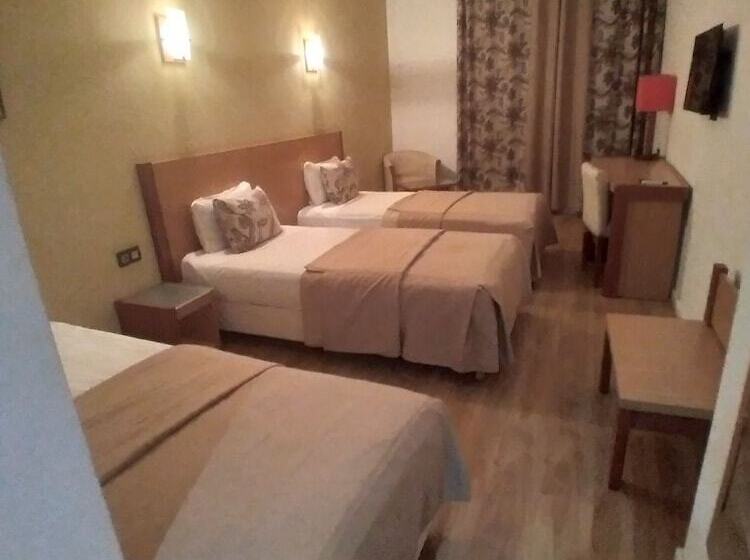 اتاق استاندارد سه نفره, Across Hotels & Spa