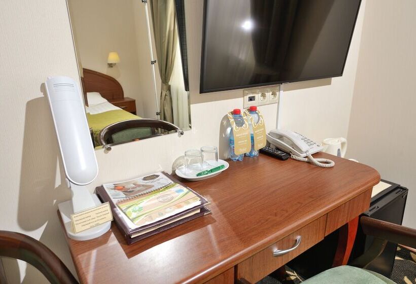 스탠다드 룸, Cronwell Inn Stremyannaya