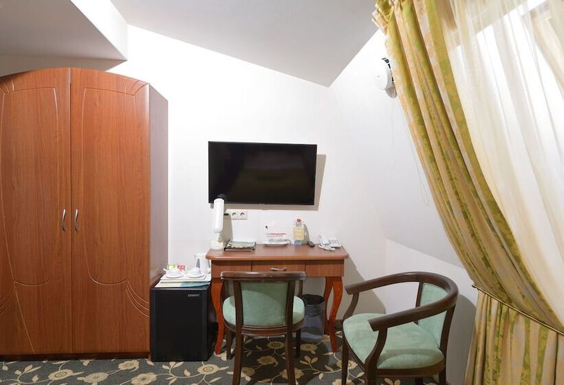 컴포트 싱글 룸, Cronwell Inn Stremyannaya