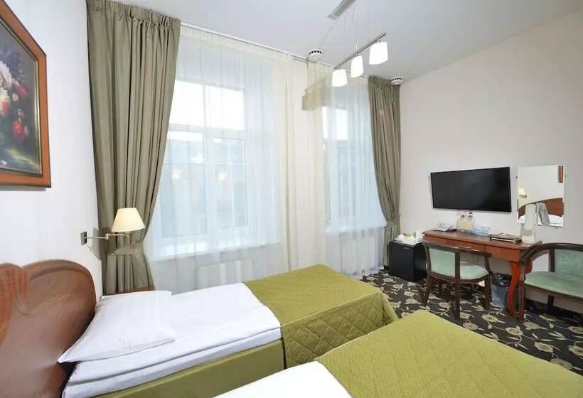 Comfort-huone, Cronwell Inn Stremyannaya