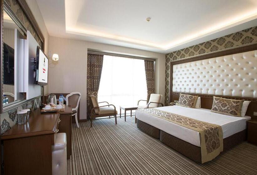 Quarto Estandar Individual, Grand Altuntas