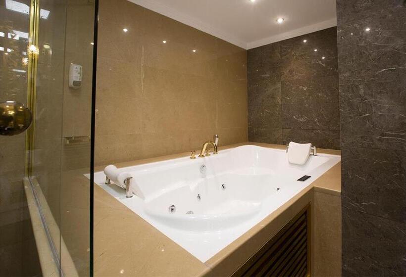 اتاق استاندارد با تخت بزرگ, Grand Altuntas