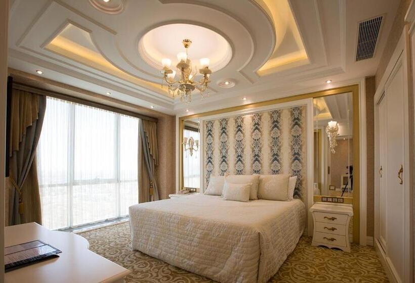 Quarto Estandar Cama King, Grand Altuntas