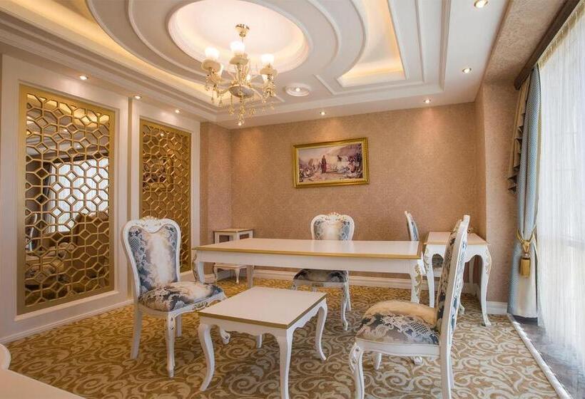 اتاق استاندارد با تخت بزرگ, Grand Altuntas