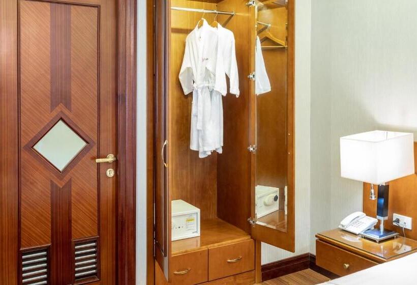 اتاق لوکس, Hanoi La Rosa