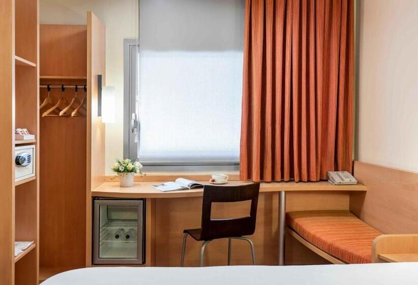 Habitació Estàndard, Ibis Izmir Alsancak