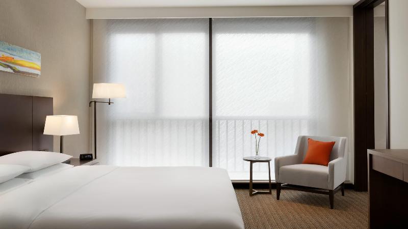 اتاق لوکس, Paladin