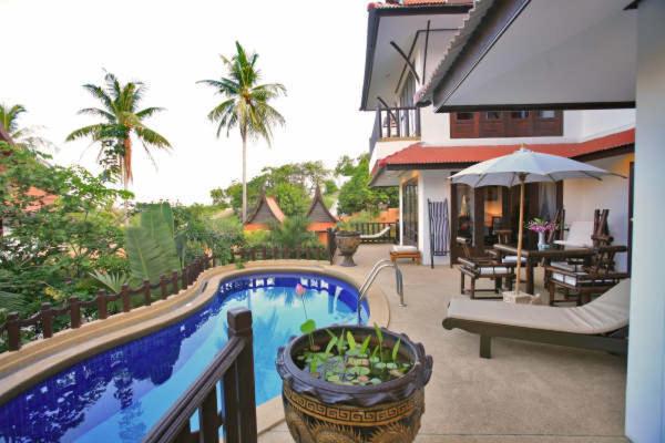 ویلای 3 خوابه با استخر, Paradise Island Estate