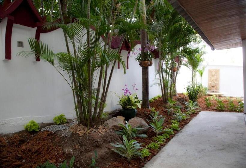 ویلای 4 خوابه, Paradise Island Estate