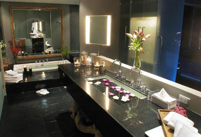 ویلای 4 خوابه, Paradise Island Estate