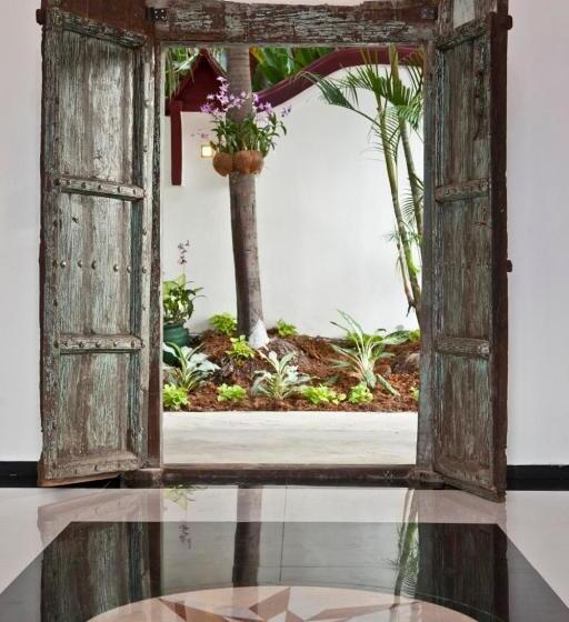 ویلای 4 خوابه, Paradise Island Estate