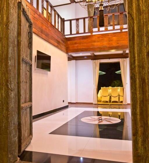 ویلای 4 خوابه, Paradise Island Estate