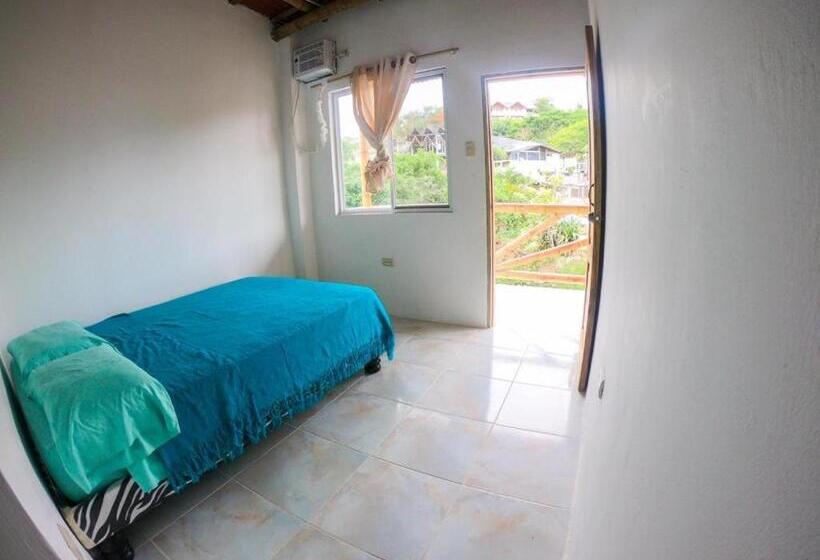 اتاق استاندارد, Iguana Beach House