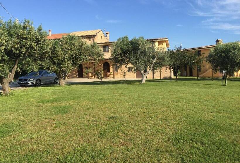 דירת חדר בקומת קרקע, Punta Aderci Rooms