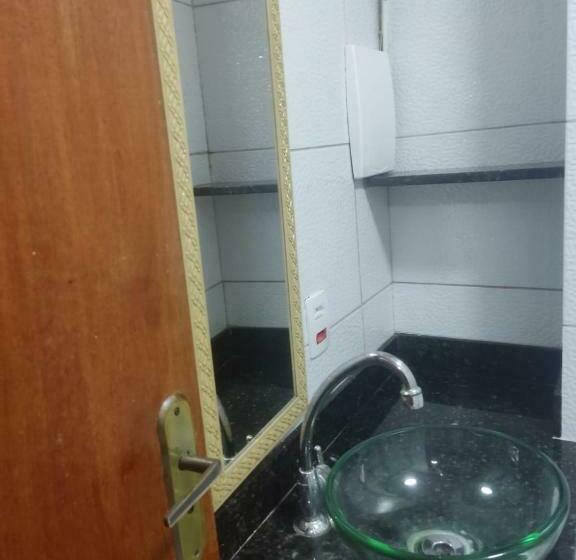 スタンダード4人部屋, Suites Malibu