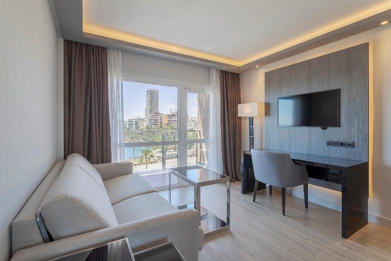 استودیوی استاندارد با چشمانداز دریا, Le Bella Vista Résidence