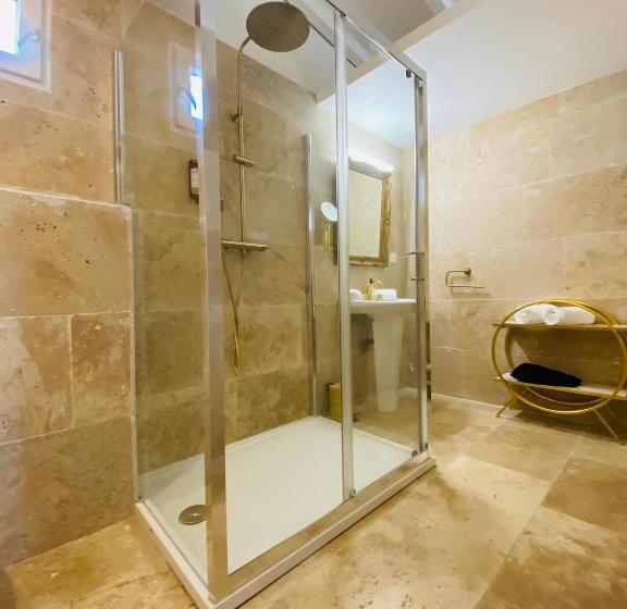 سوئیت جونیور با تراس, Le Bella Vista Résidence