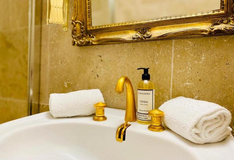 سوئیت جونیور با تراس, Le Bella Vista Résidence