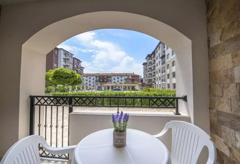 ２ベッドルームデラックスアパートメント, Apollon Apartments
