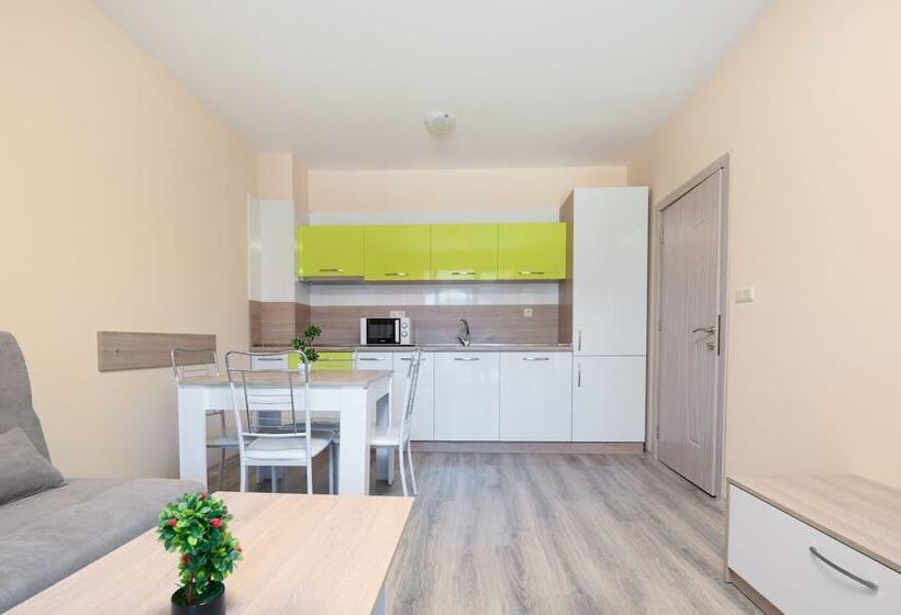 Апартаменты Deluxe 2 Спальни, Apollon Apartments