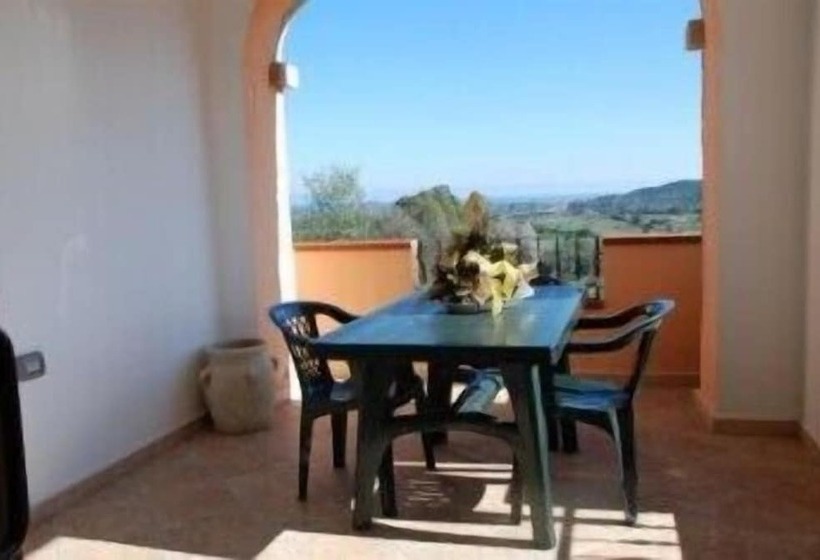 דירת שני חדרים, Li Troni