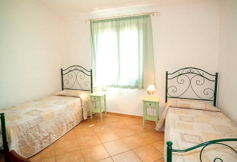 דירת שני חדרים, Li Troni