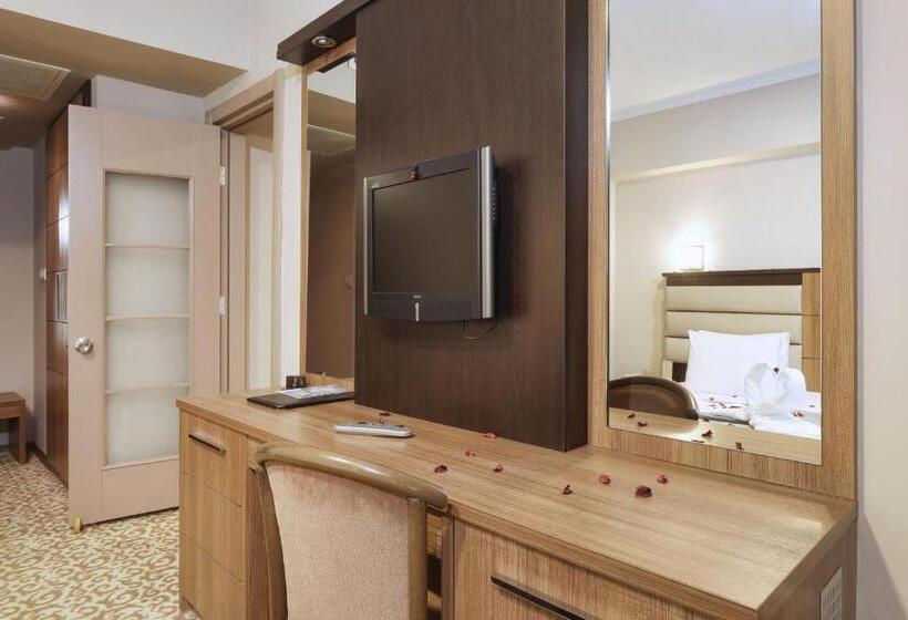 جناح عائلي, New Balturk Hotel Izmit