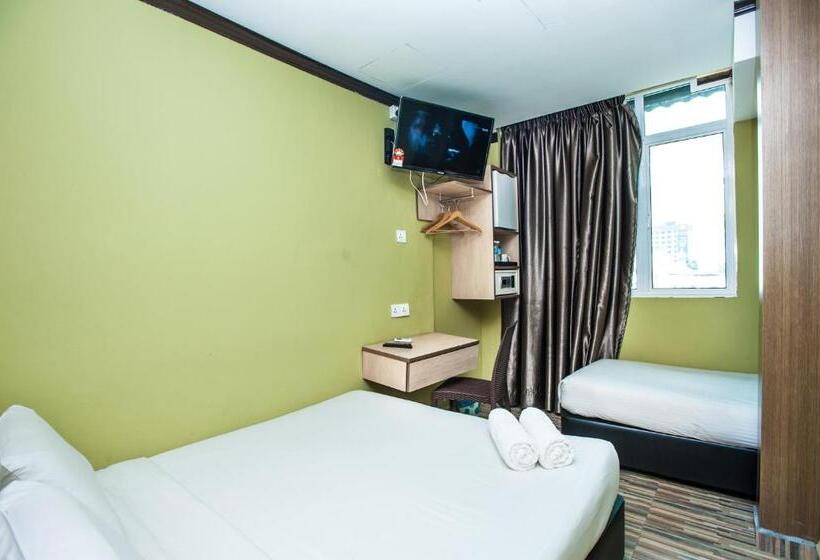 豪华三人间, Dj Citi Point