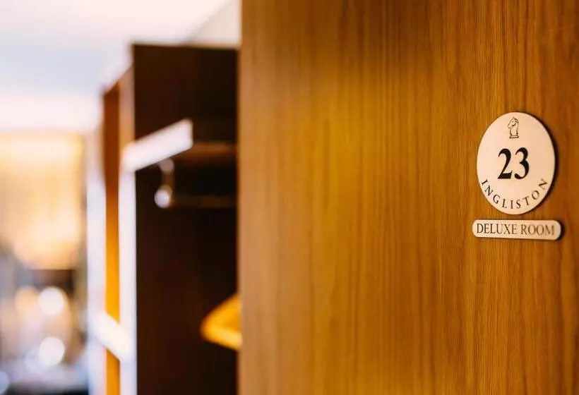 デラックスルーム, Ingliston Country Club